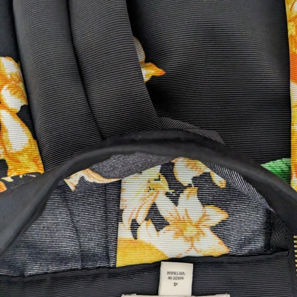 Sold - Picture 5 of 7